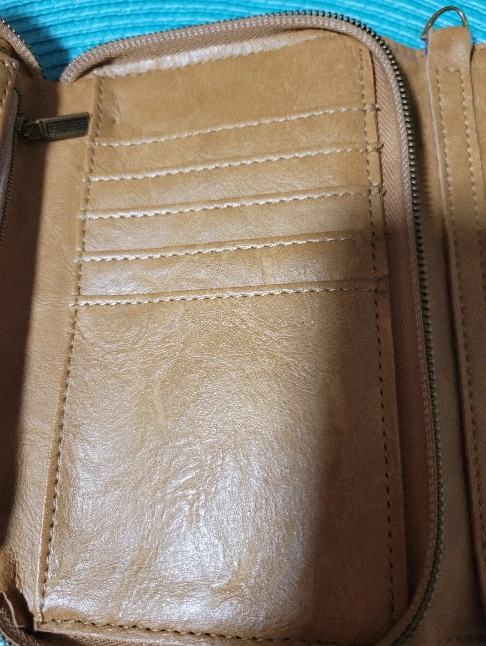 Beige With Design Wallet - Picture 5 of 7